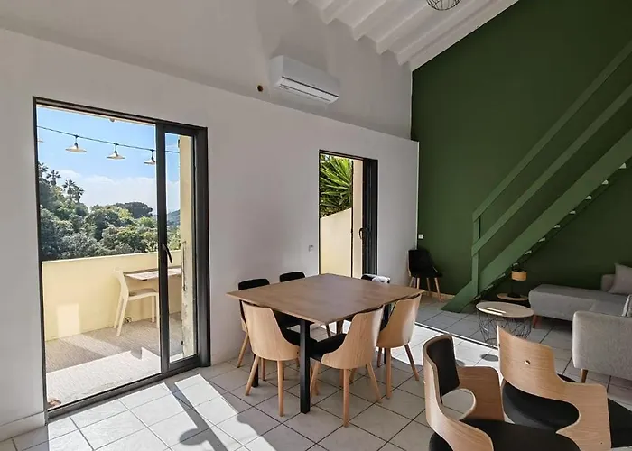 Familiale Superbe Vue Et Couchers De Soleil